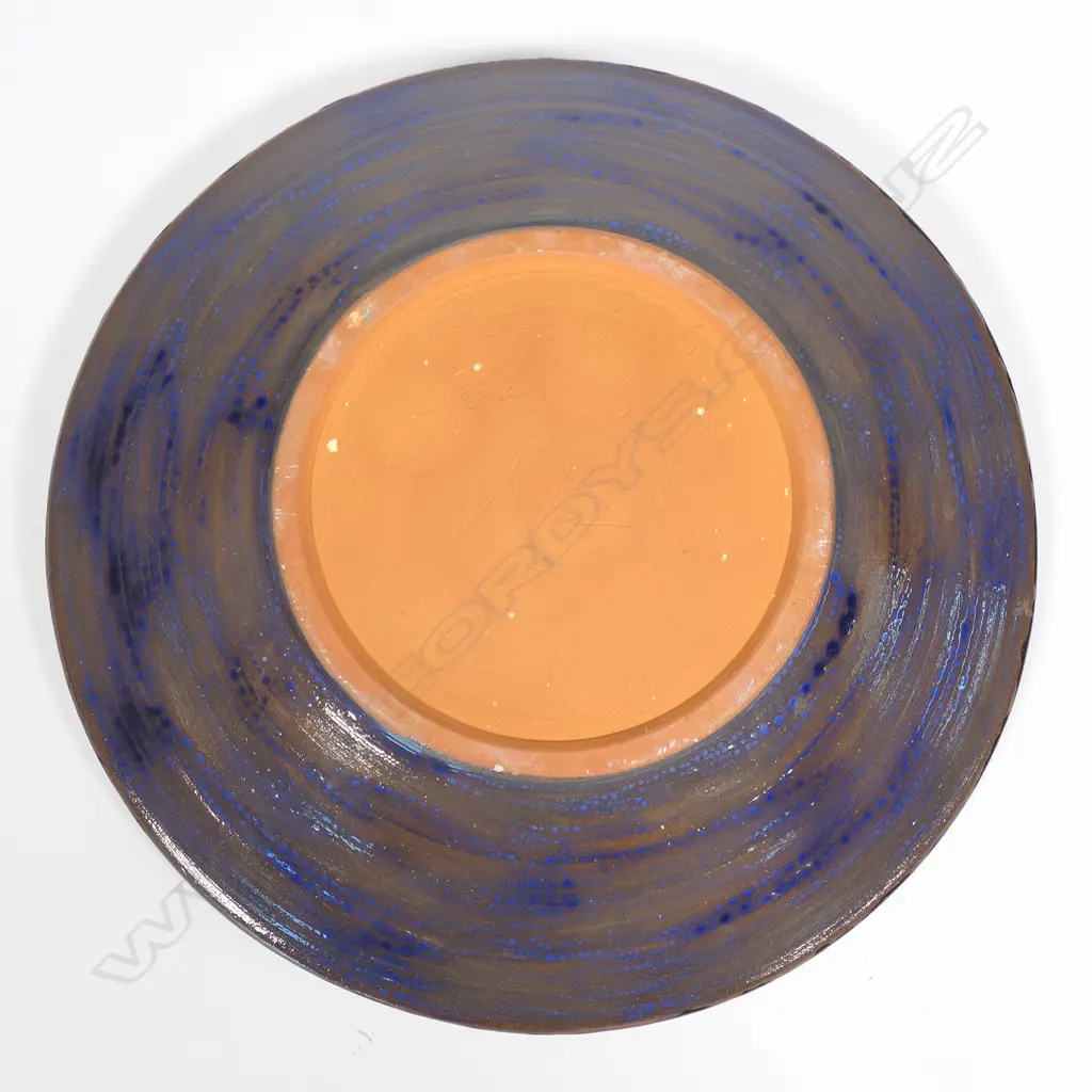 Keum Sun Lee/Sang Sool Shim shallow terracotta dish with central yellow lilies, Image 1++