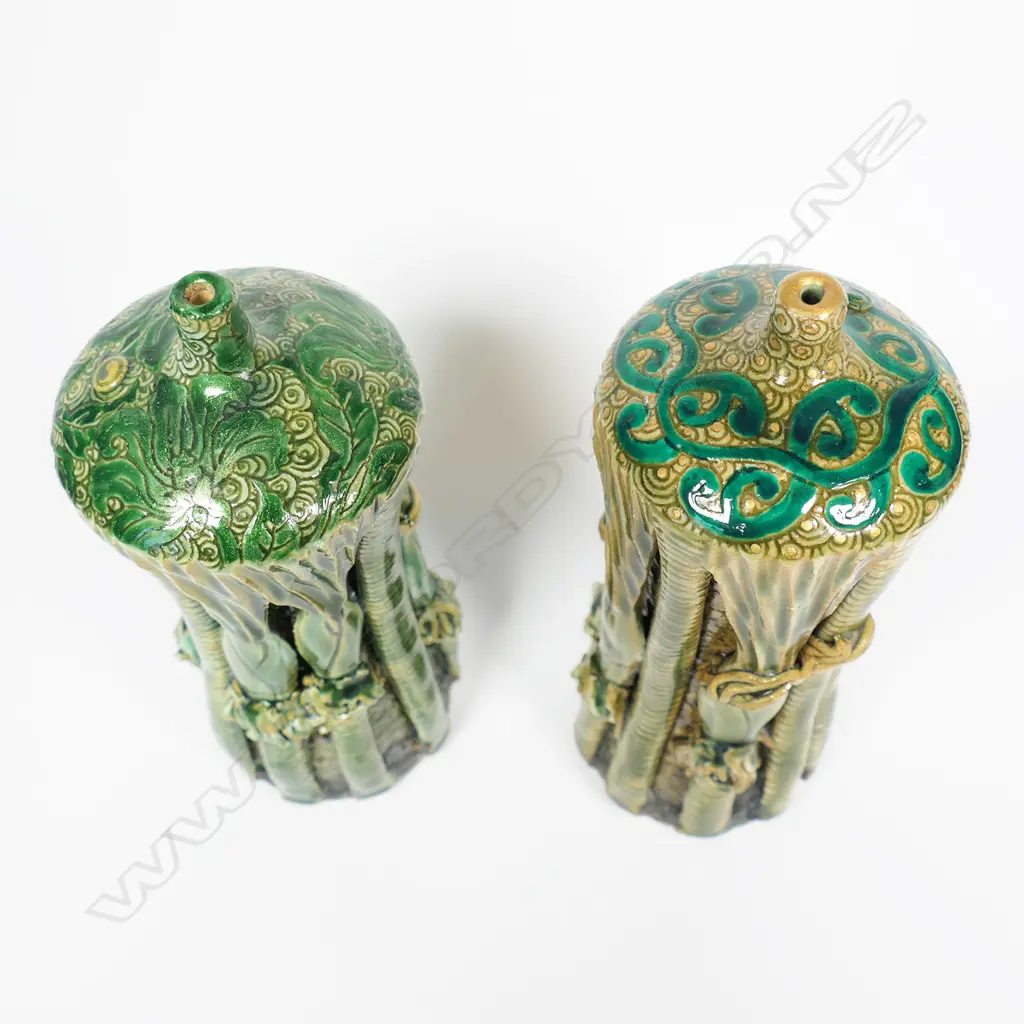 Keum Sun Lee/Sang Sool Shim two nikau bottle forms, Image 1++