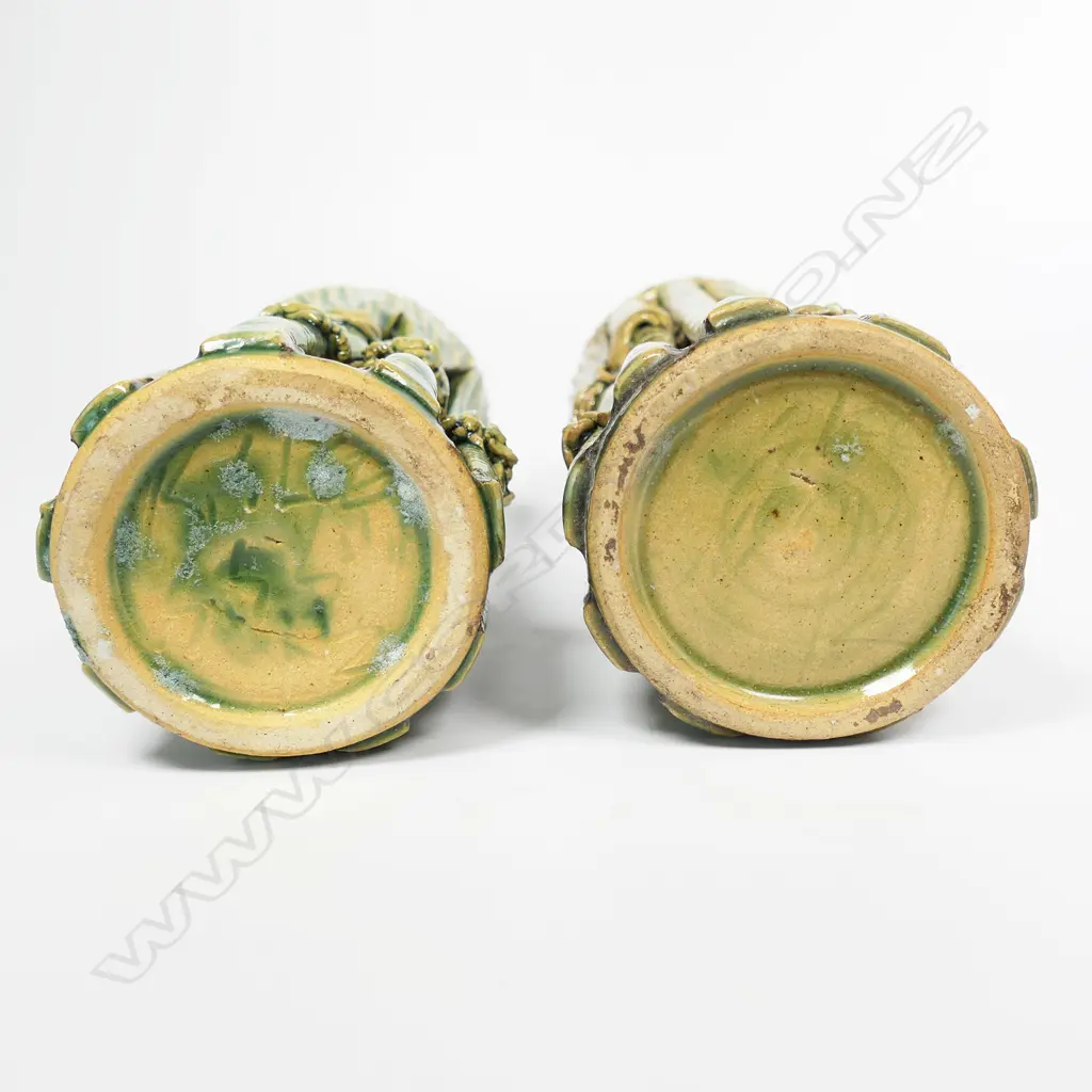 Keum Sun Lee/Sang Sool Shim two nikau bottle forms, Image 1++