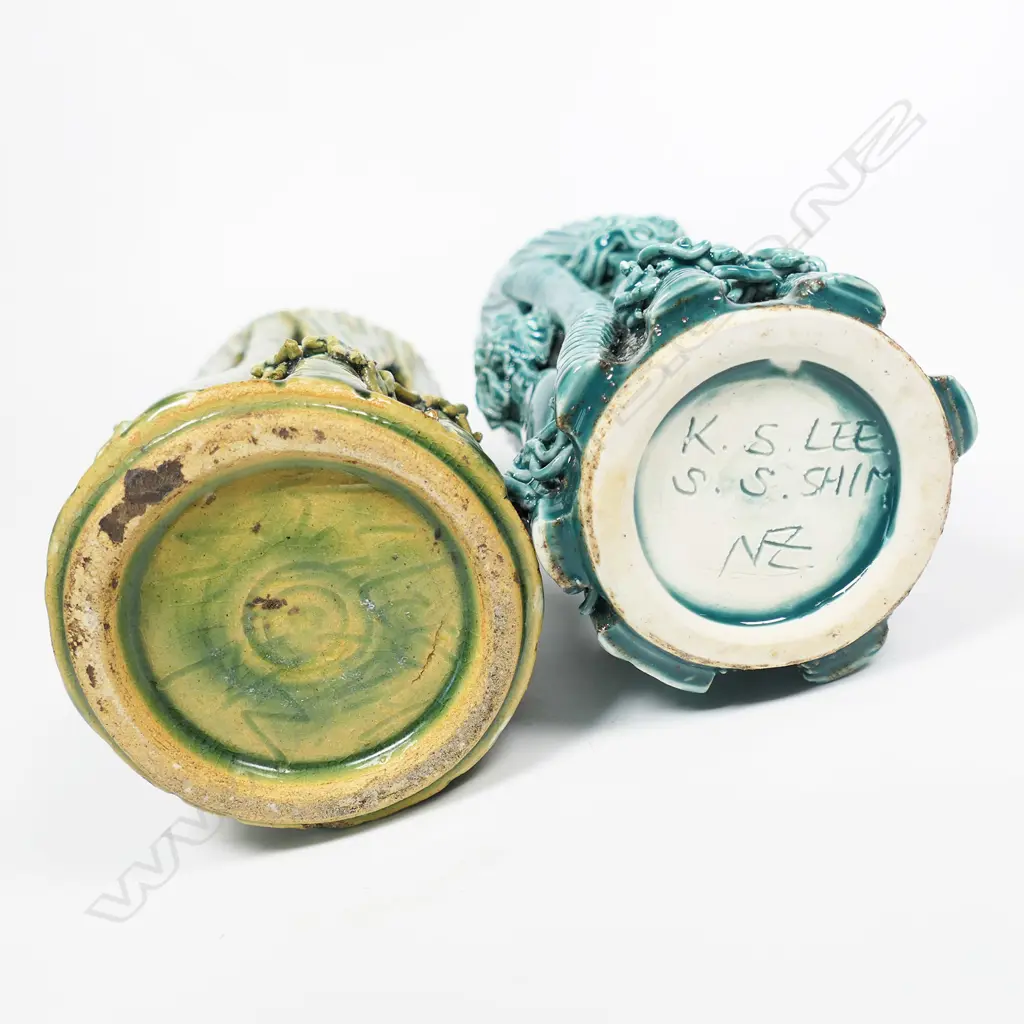 Keum Sun Lee/Sang Sool Shim two nikau bottle forms, Image 1++