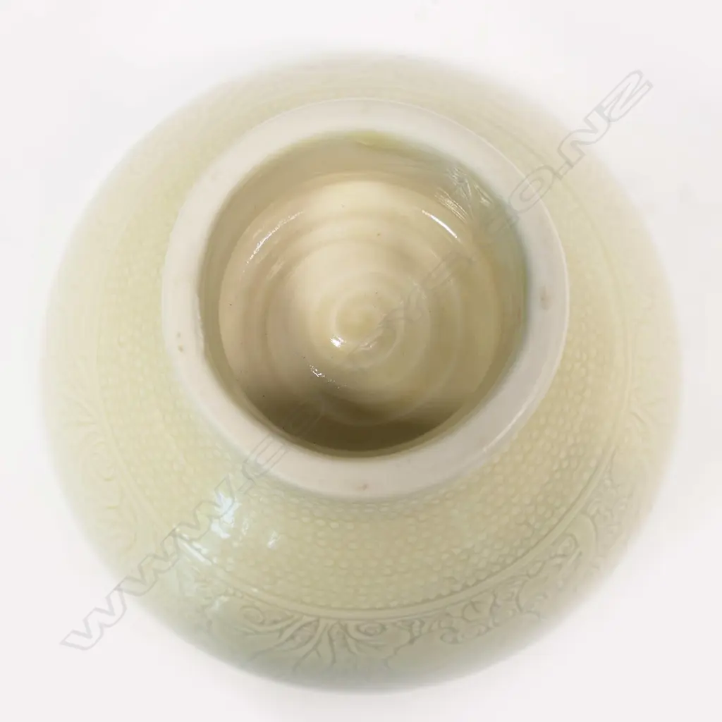 Keum Sun Lee/Sang Sool Shim footed bowl, Image 1++