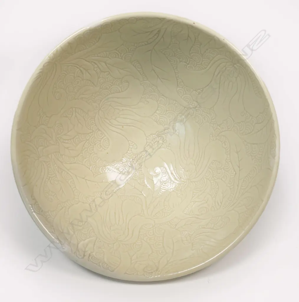 Keum Sun Lee/Sang Sool Shim footed bowl, Image 1++