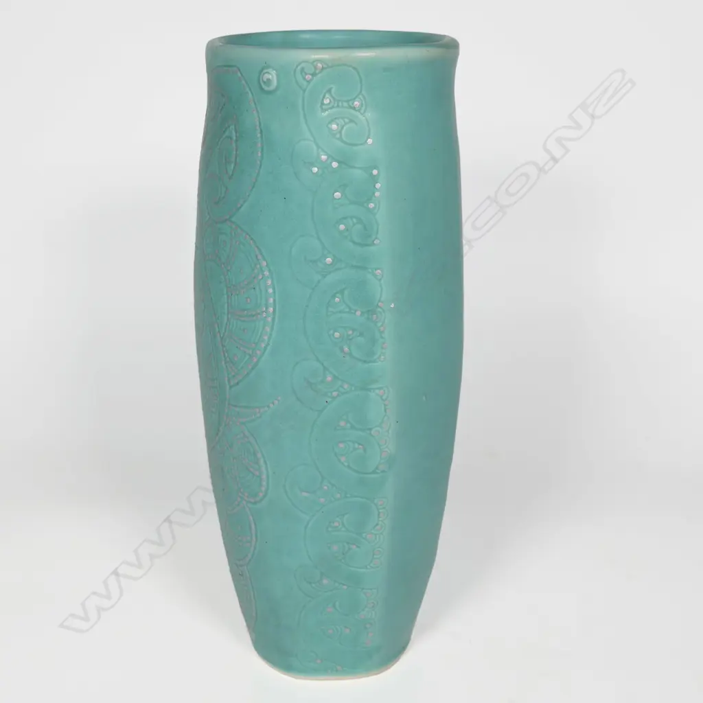 Keum Sun Lee/Sang Sool Shim turquoise vase, Image 1++