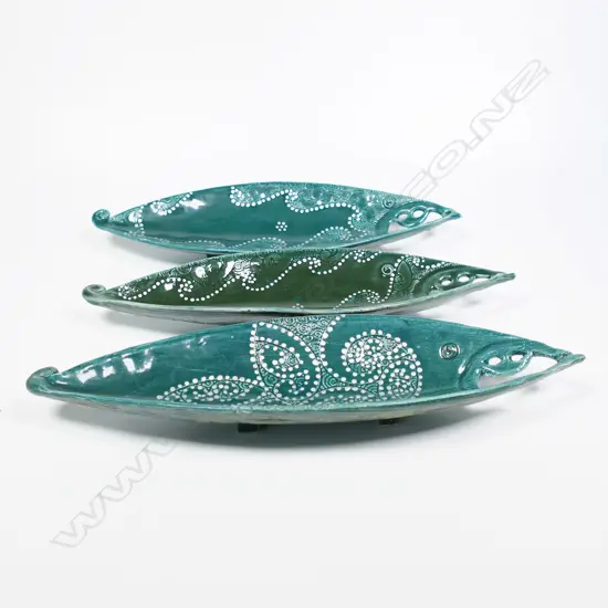 Keum Sun Lee/Sang Sool Shim three canoe shaped dishes,