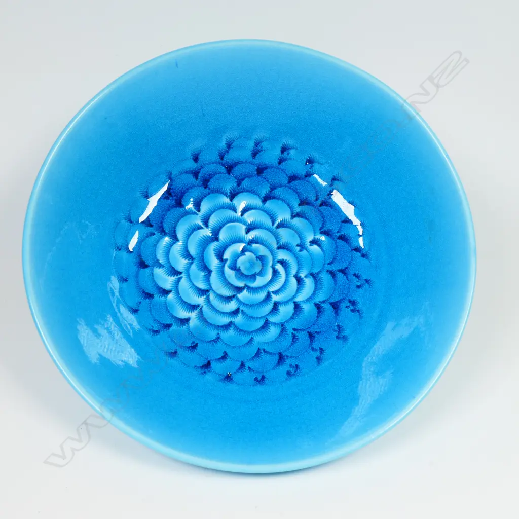 Len Castle alkaline blue bowl with incised floral scalloped design. Impressed potter's mark. Dia.208mm. Image 1++