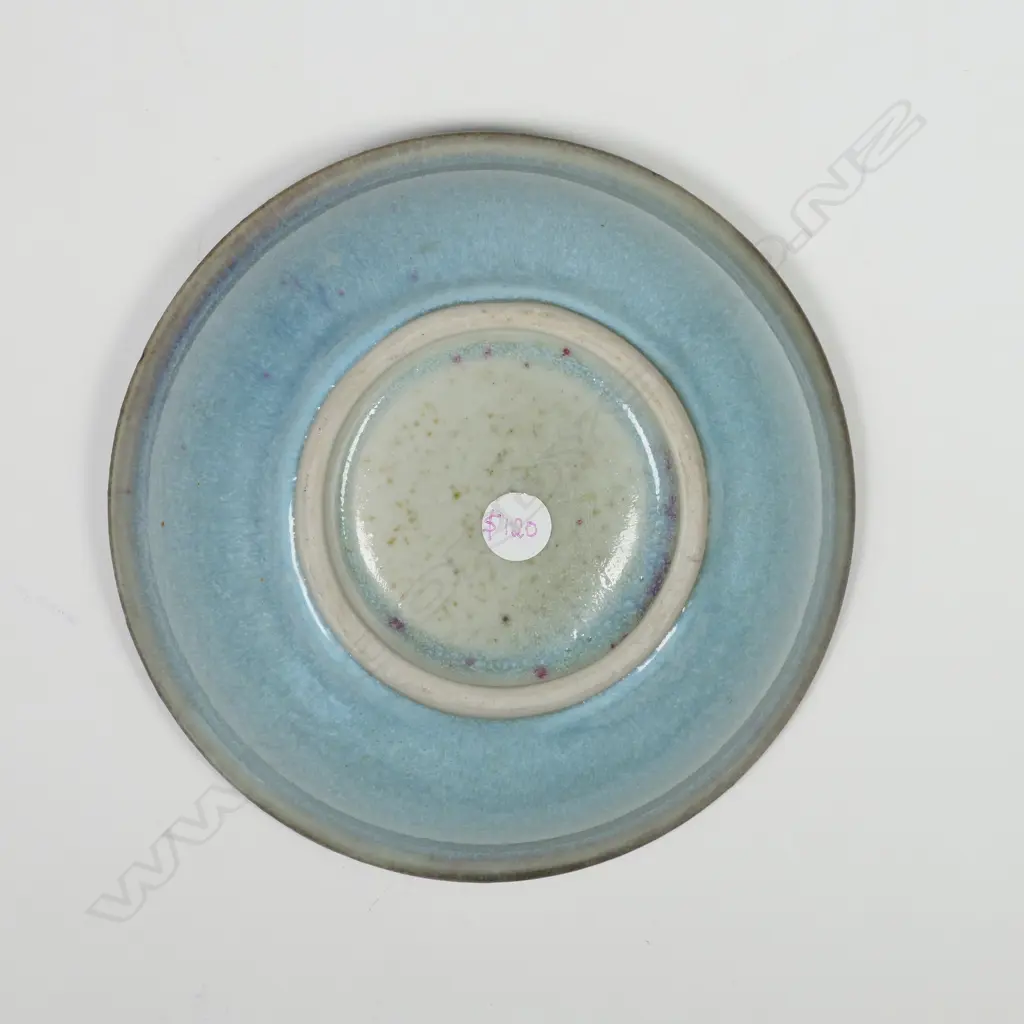 Graeme Storm small porcelain bowl - thick chun glaze with hints of reddish brown. Dia.150mm Image 1++