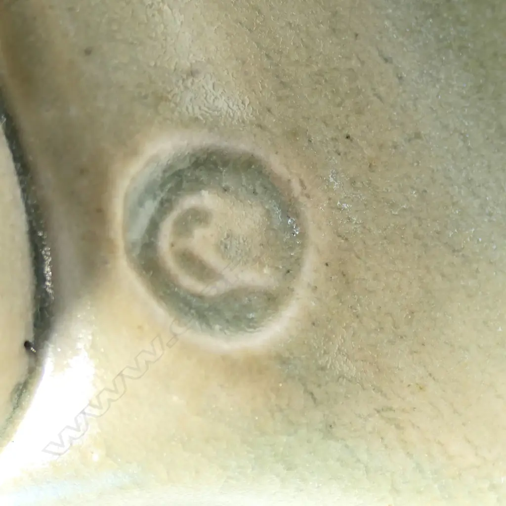 Doreen Blumhardt square platter with abstract poured coloured glaze. Flared rim. Raised on bracket feet Impressed potter's mark. 250 x 250mm. Image 1++