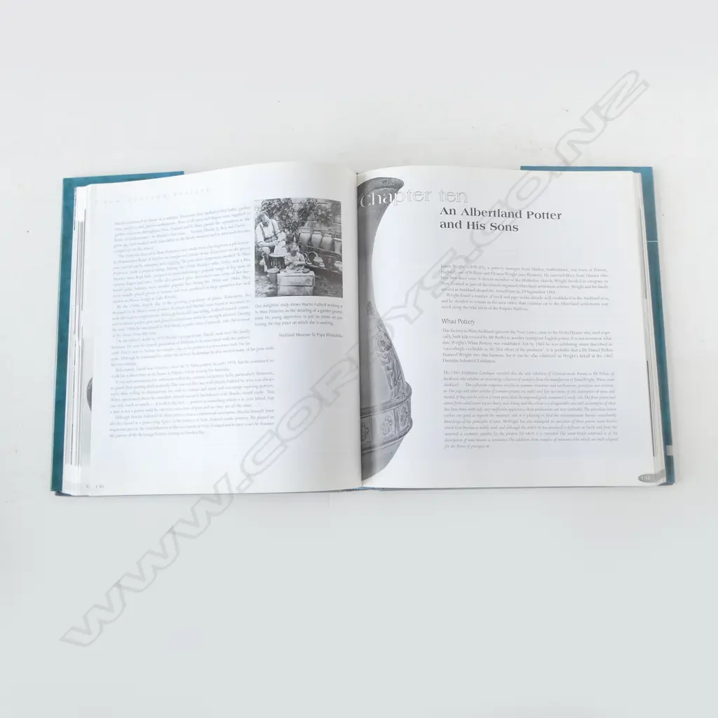 The book 'New Zealand Pottery Commercial & Collectable' by Gail Henry Image 1++