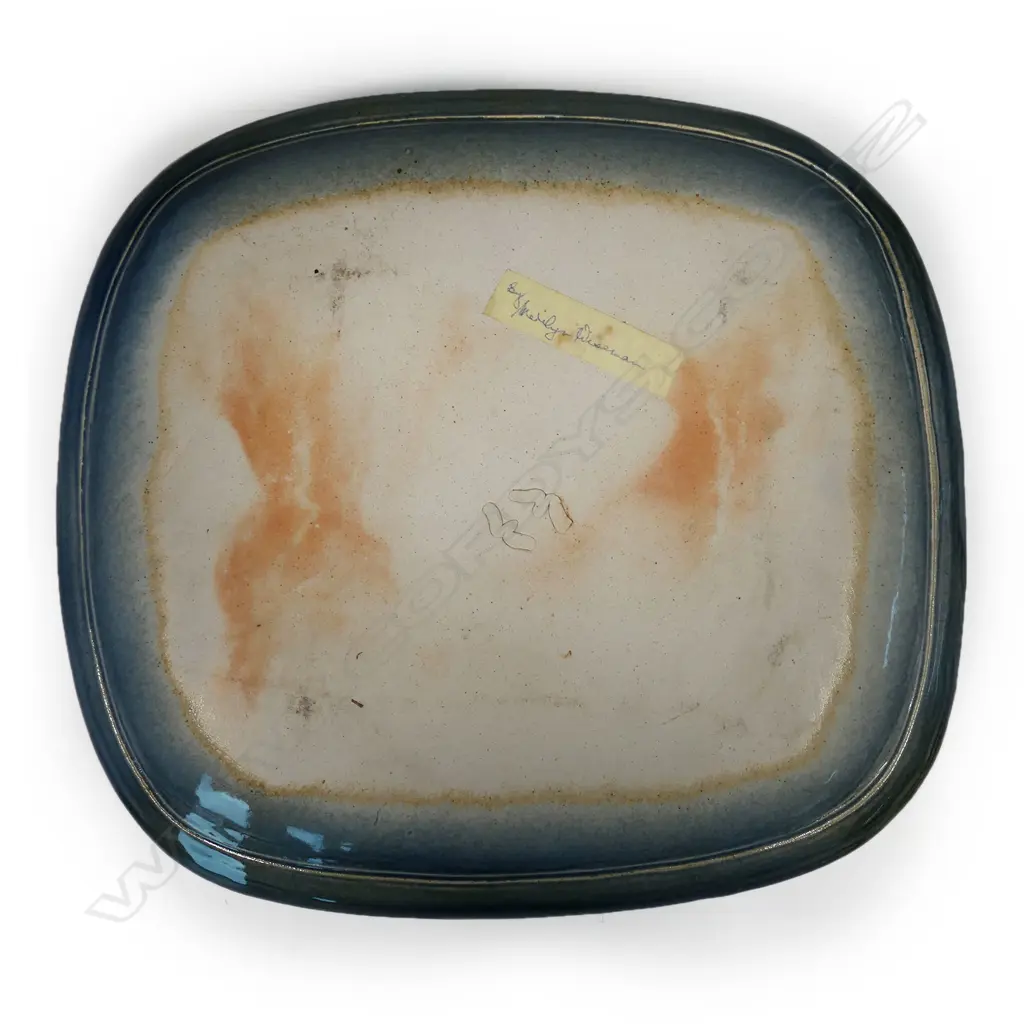 Merilyn Wiseman (1941-2019) large square platter; variegated blue base with sweeping fine lines. Dia.450mm Image 1++