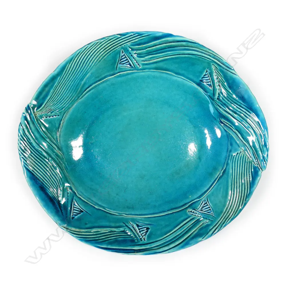 Merilyn Wiseman (1941-2019) large platter; thick turquoise blue glaze with incised wave design around rim. Dia.460mm Image 1++