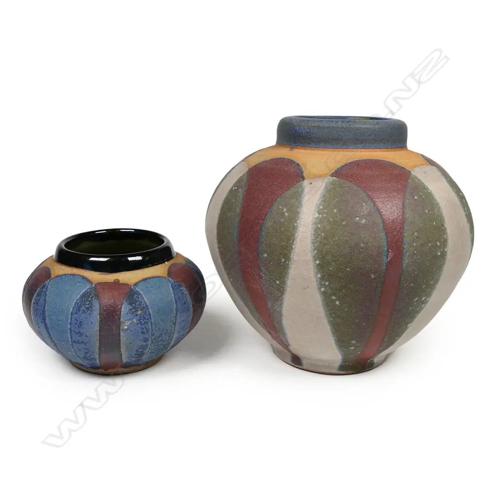 Two David Hoffman vases; matte finish with glazed spherical design. Signed to base. H.70 and 150mm Image 1++