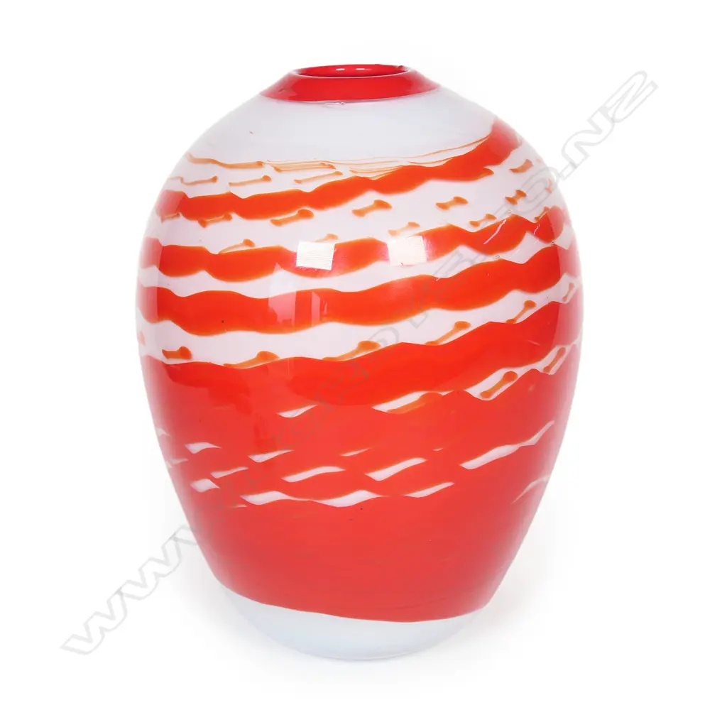 Garry Nash (ONZM) red and white art glass vase with graduated wavy red bands on white ground. Engraved signature and date '89. H.195mm. Image 1++
