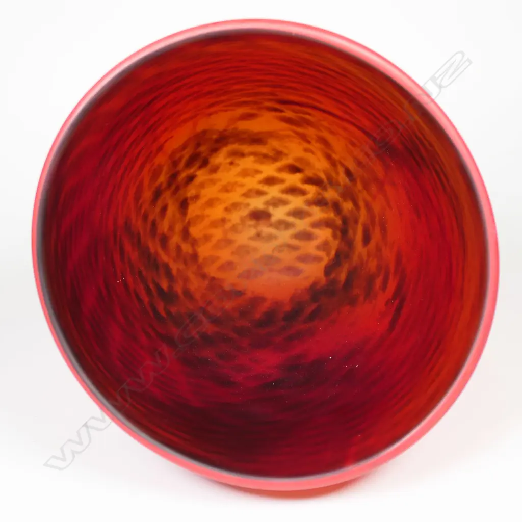 Lynden Over 'Volcanic Series' glass vase with internal diamond repeating motif and external abstract lines. Signed '06. Dia.170mm H.175mm Image 1++