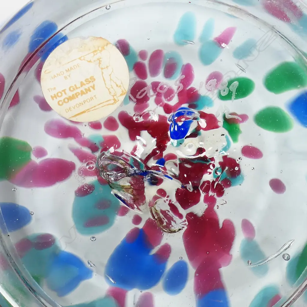 Peter Raos early 1980's glass bowl with multicoloured blue pink and green highlights on a white ground. Original label to base. H.160mm Image 1++