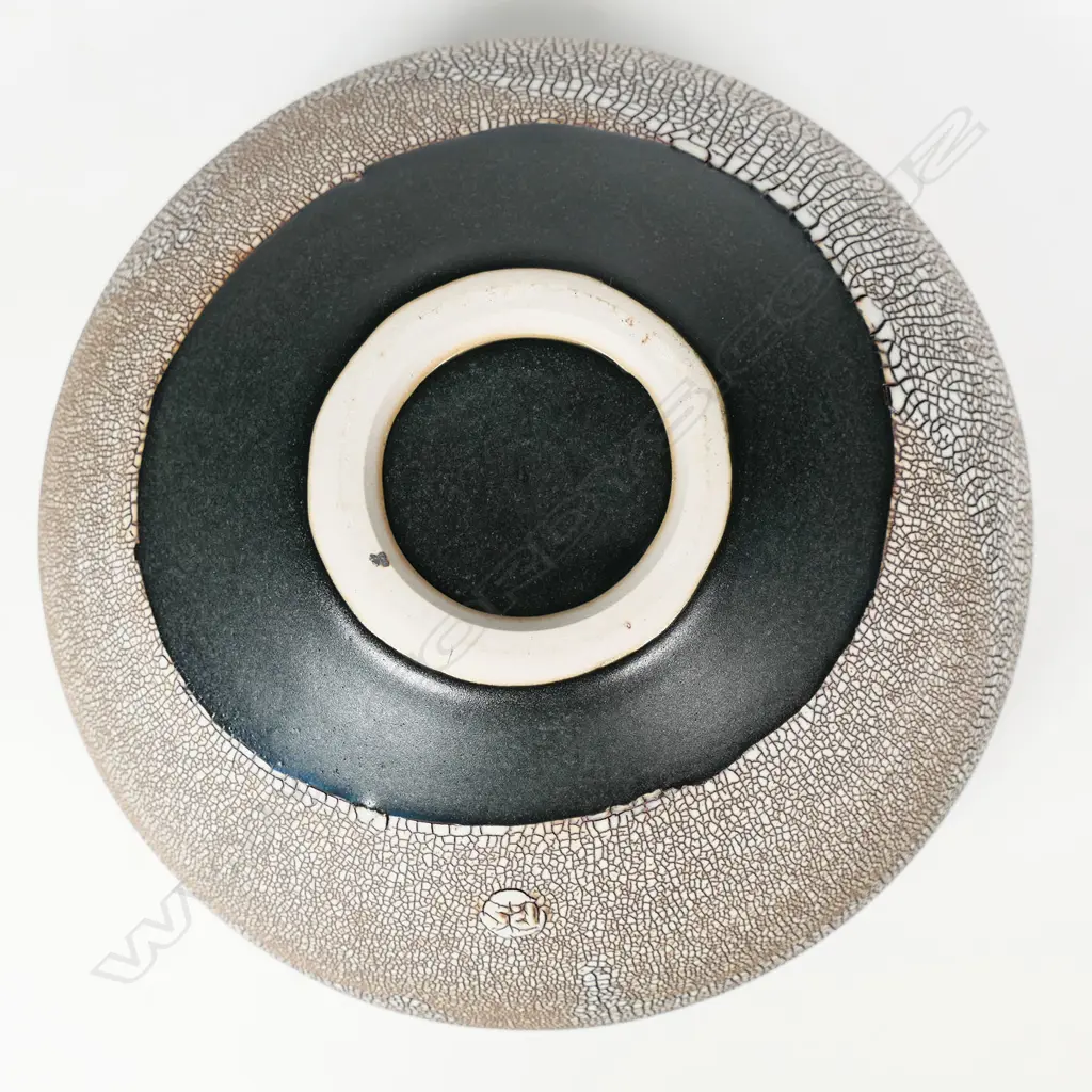 Peter Shearer orb vase with a pale crackled glaze finish and band of smooth glaze top and bottom. Initialled lower side, Dia.230 x H.120mm. Image 1++
