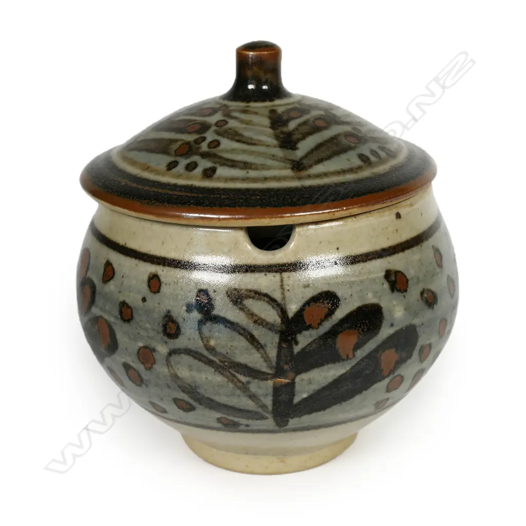 St Ives (Bernard Leach Pottery) standard ware lidded sugar bowl; leaf design on a grey ground, knop to lid. Impressed marks. H.110mm Image 1++