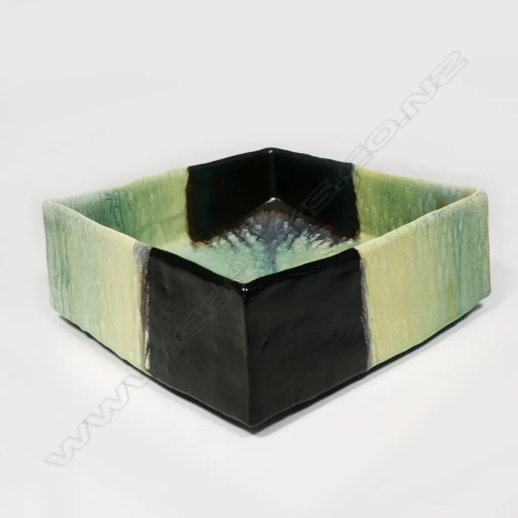 Jeff Mincham (Australia) slab sided bowl. The colour of the glazes are intended to reflect the 'patterns and colours of the Australian landscape'. Signed and dated '05 to base. H.120 x 290 x 290mm Image 1++