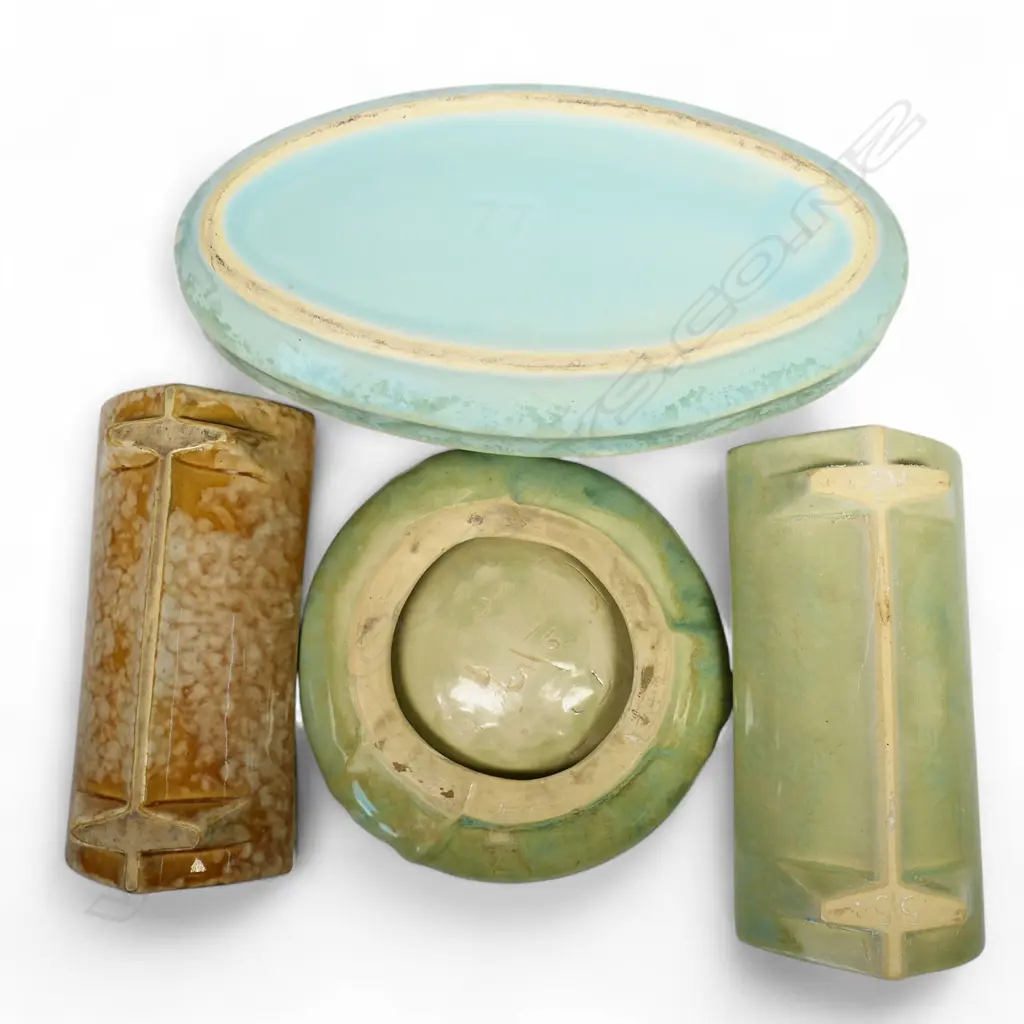 Three trough vases with ash tray by Crown Lynn Ambrico Image 1++
