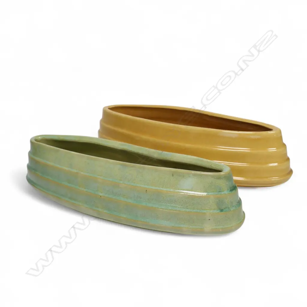 Two Crown Lynn Ambrico trough vases, Image 1++