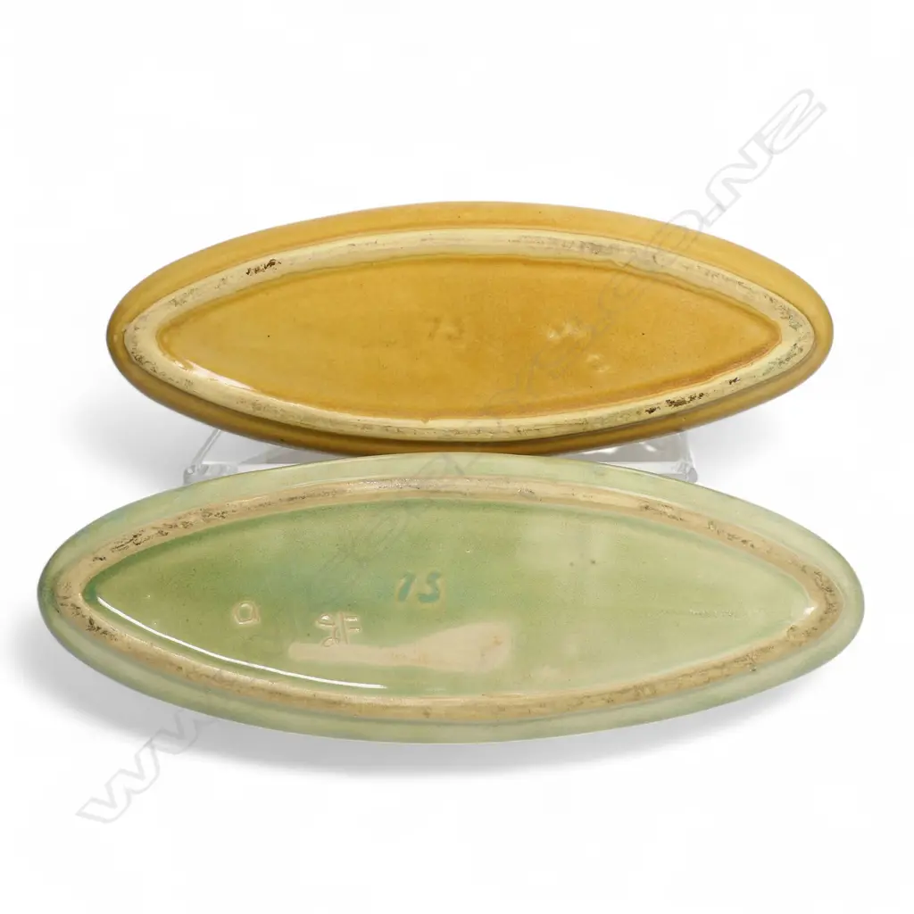 Two Crown Lynn Ambrico trough vases, Image 1++