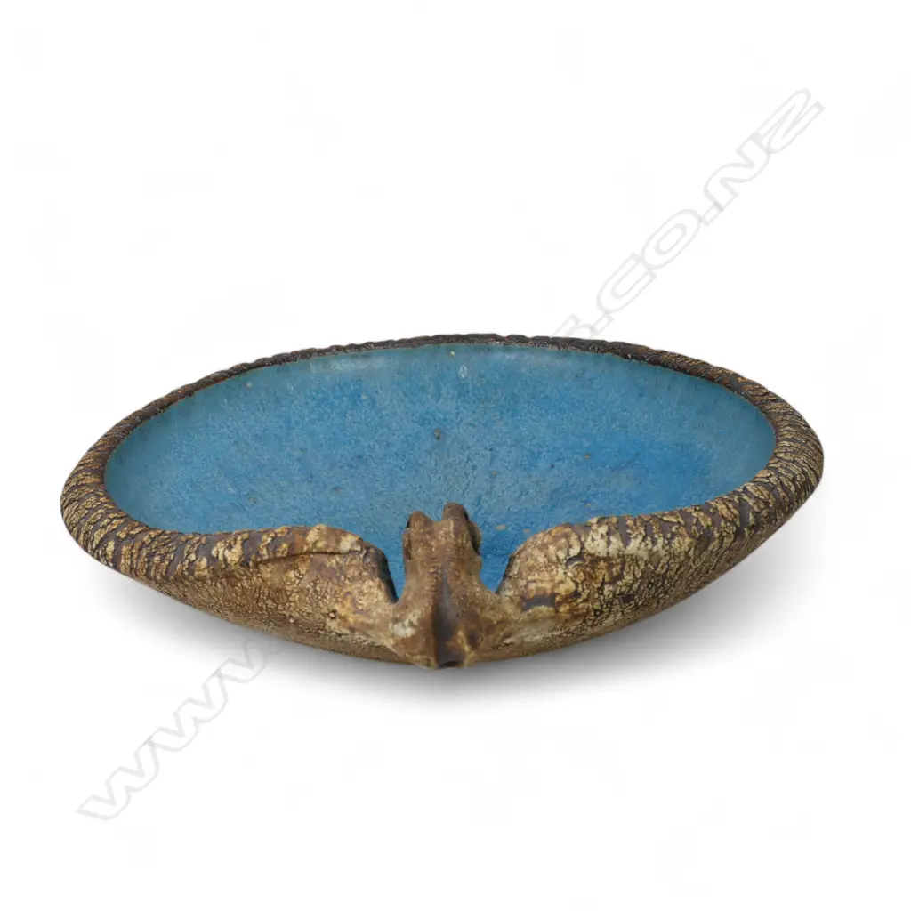 Len Castle (1924-2011) Pacific Series bowl, Image 1++