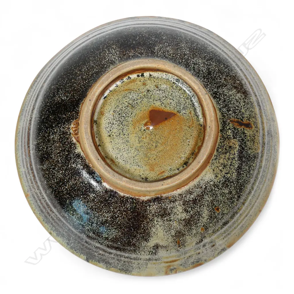 Len Castle (1924-2011) wide footed bowl, Image 1++