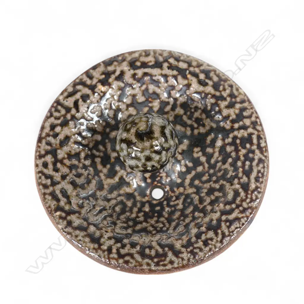 Mirek Smisek (1925-2013) salt glazed teapot, Image 1++