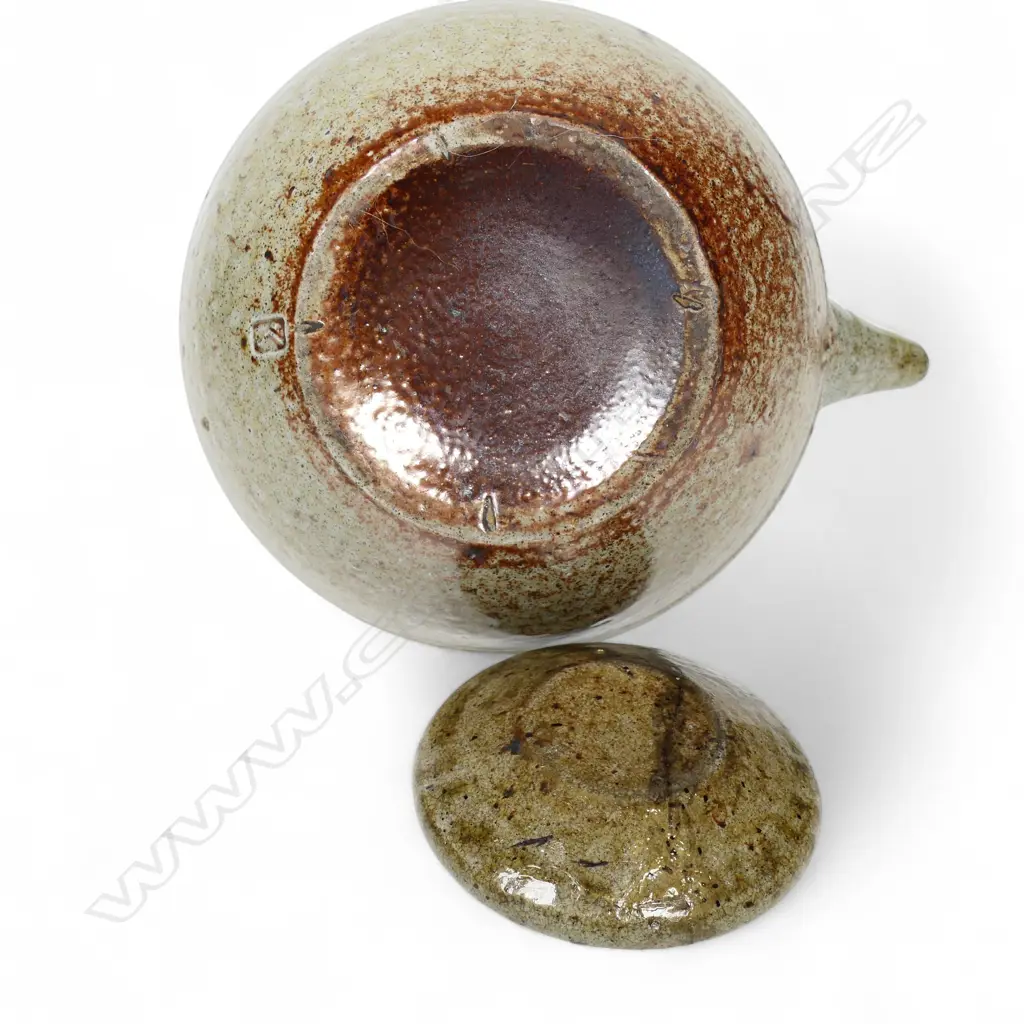 Peter Stichbury rare 1950's teapot fired at the Crum Brickworks, Image 1++