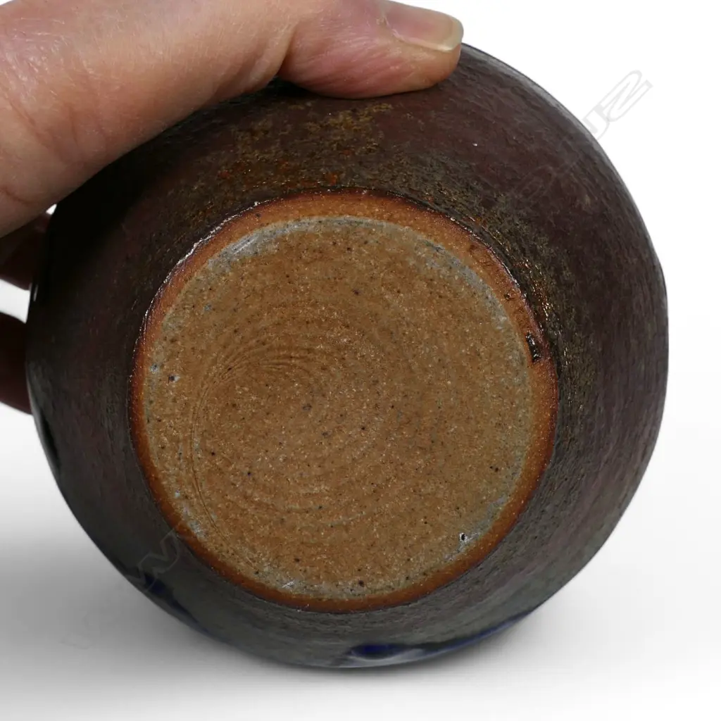 Graeme Storm small ovoid vase, Image 1++