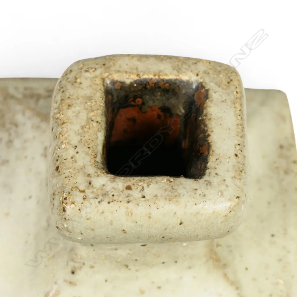 Don Thornley (1936 -1985) slab sided bottle vase, Image 1++