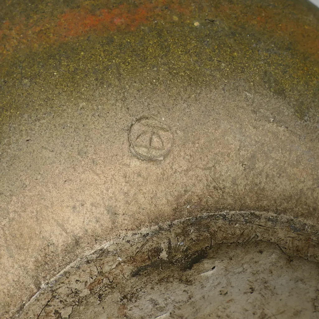 Don Thornley (1936 -1985) earthenware floor pot Image 1++