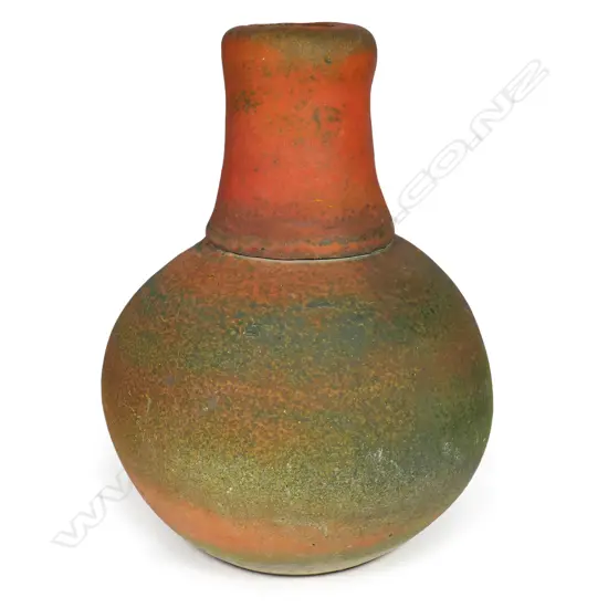 Don Thornley (1936 -1985) earthenware floor pot