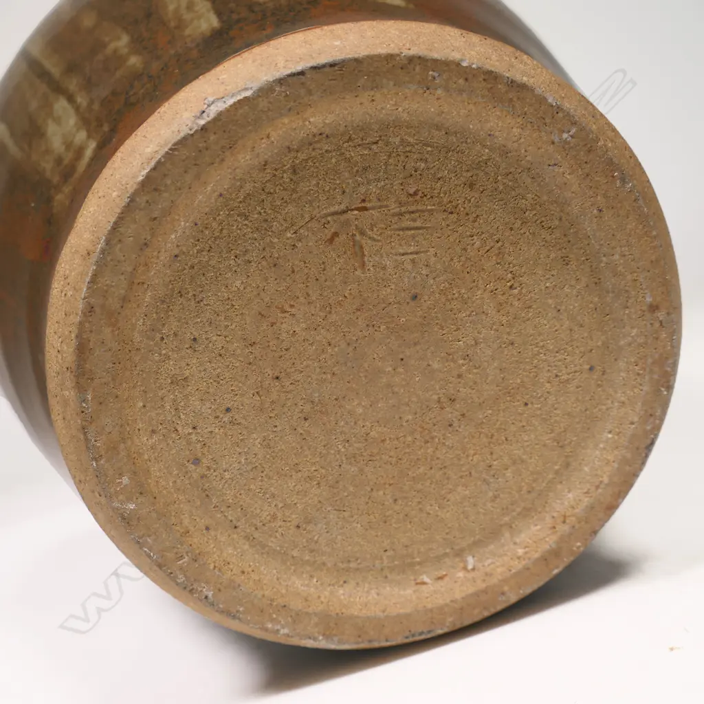 Paul Fisher (Christchurch) pottery flask, Image 1++