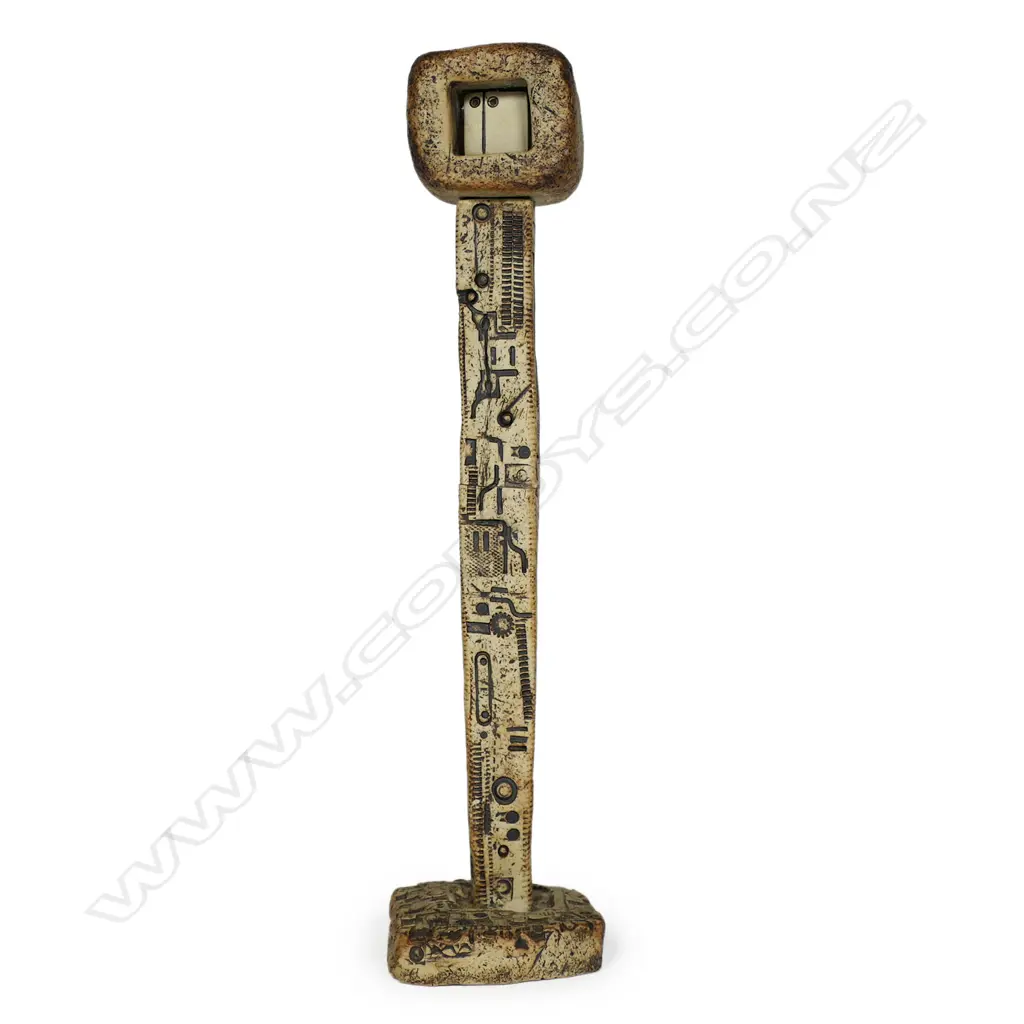 Ted Dutch (1928-2008) pottery Signaller figure, Image 1++