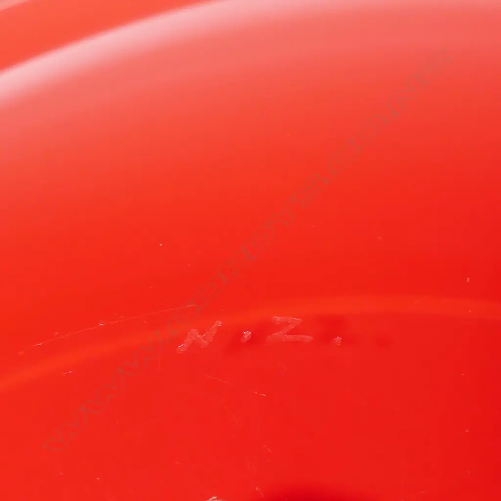 Lyndsay Patterson large red art glass mouth blown bowl, Image 1++