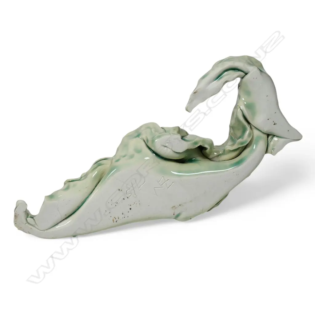 Keum Sun Lee porcelain sculpture with golden bird, Image 1++