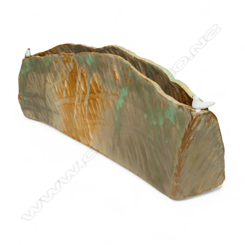 Keum Sun Lee slab sided sculpture with birds, Image 1++