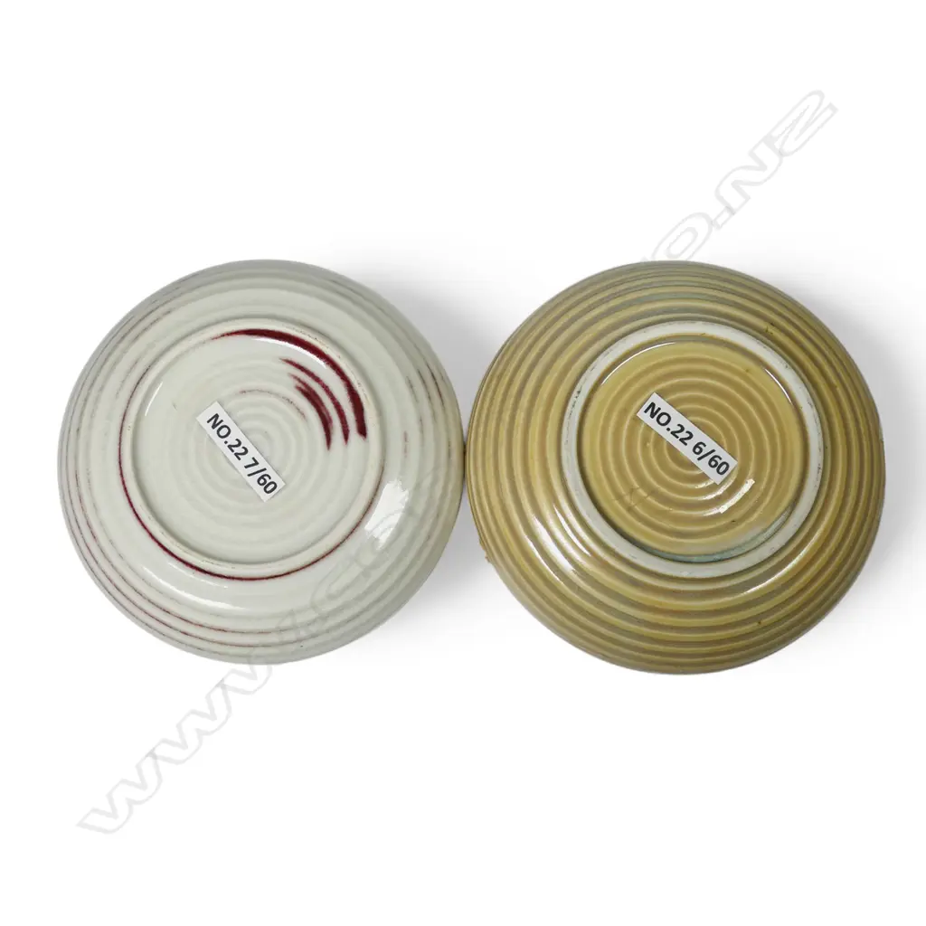 Keum Sun Lee two trinket dishes, Image 1++