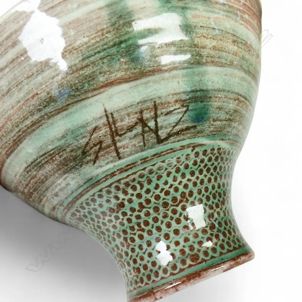 Keum Sun Lee three small pedestal bowls, Image 1++