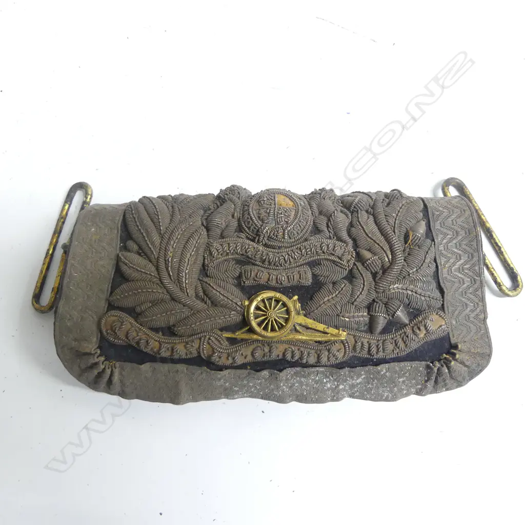 A Victorian Artillery Officer's Shoulder Belt Pouch with flap decorated with Regimental devices in bullion within a laurel and oak leaf wreath, Image 1++