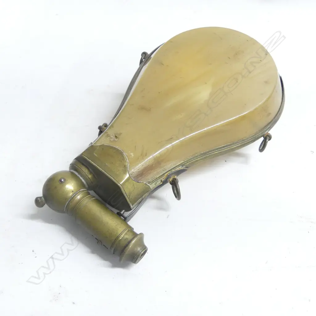 A French Lanthorn Powder Flask early 19thC pear-shaped horn body with rounded front and flattened back, Image 1++