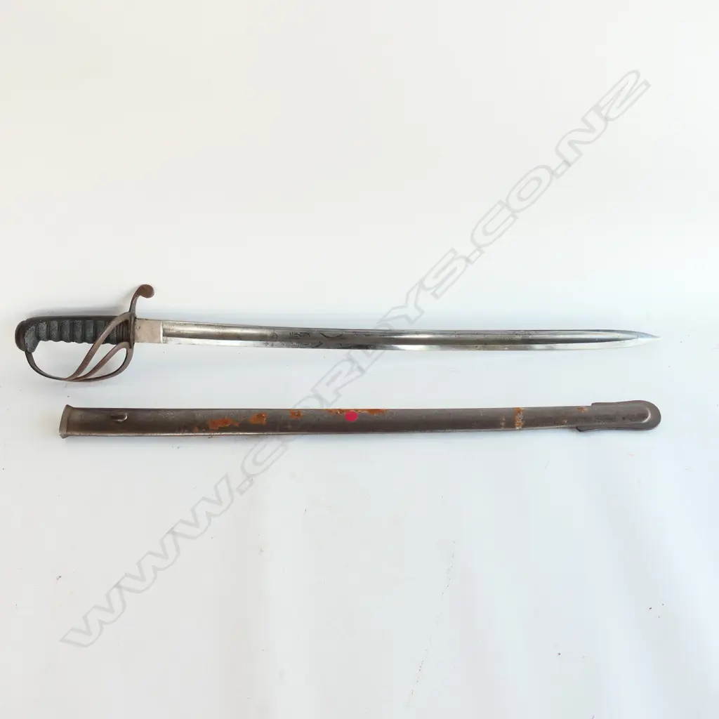 An 1821 pattern variant Light Calvary Officer's sword, of shorter length, Image 1++