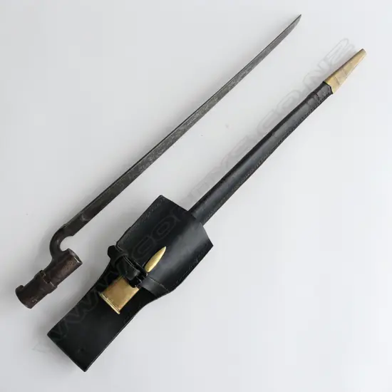 British 1853 Enfield Triangular Socket Bayonet (‘1512’) and Scabbard, brass mounted black leather scabbard with replica leather frog