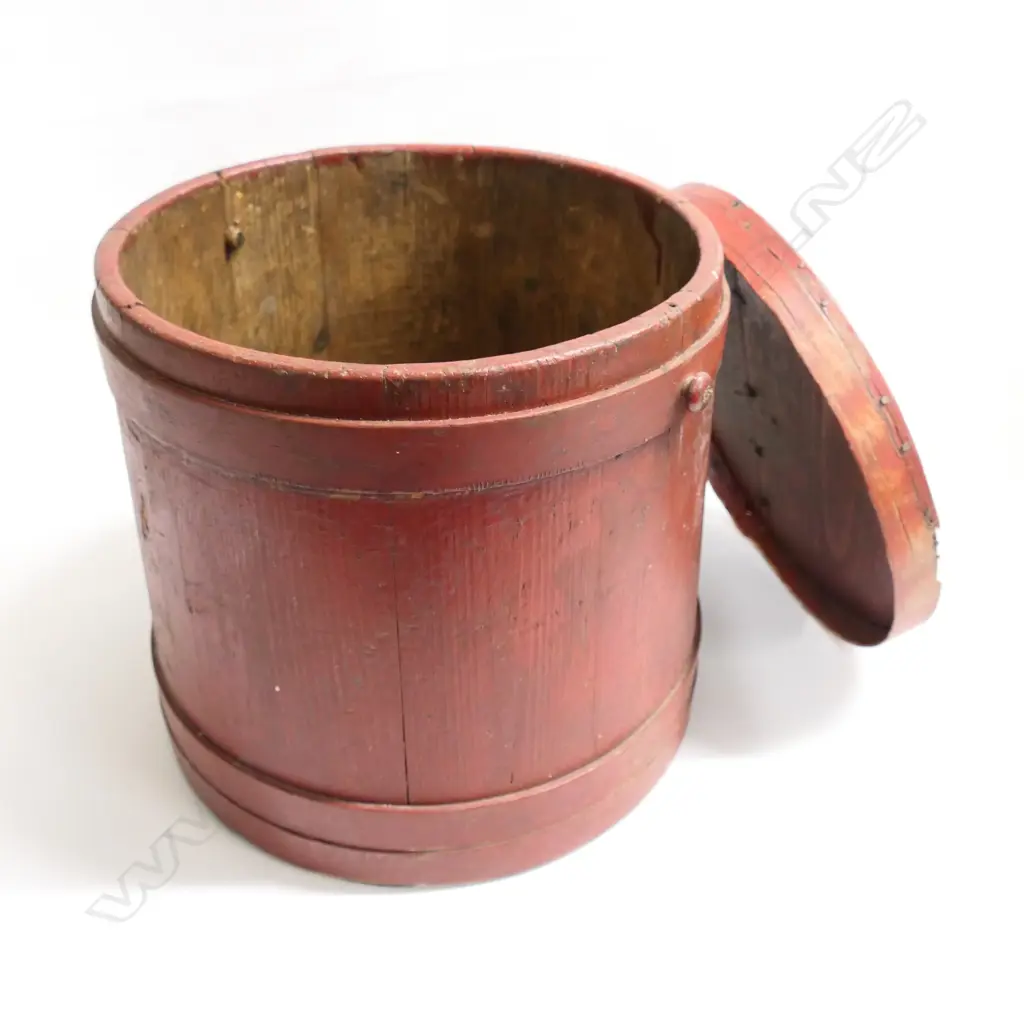 An old coopered red painted pine Shaker style lidded bucket, handle absent. H.320mm. Image 1++