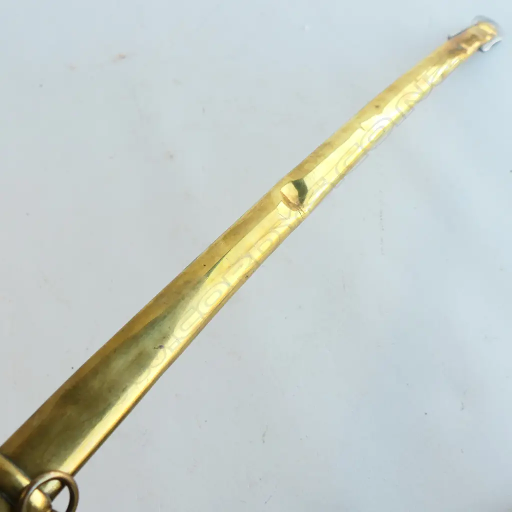 An 1822 pattern Officer's sword with brass scabbard, brass guard with folding langet, VR crowned cypher, Image 1++