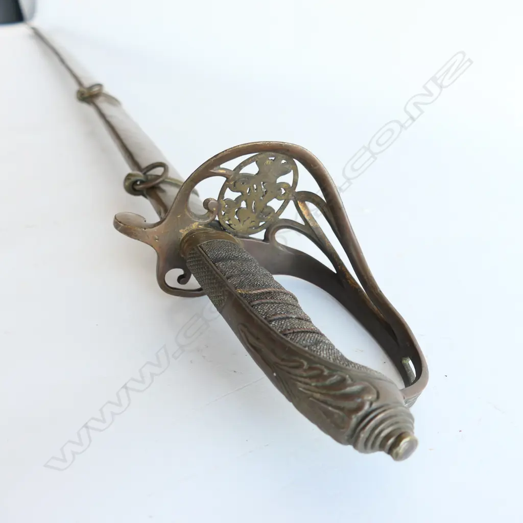 A Pattern 1822 Infantry Officer's sword and brass scabbard, with brass guard without folding langet, with VR crowned cypher, Image 1++