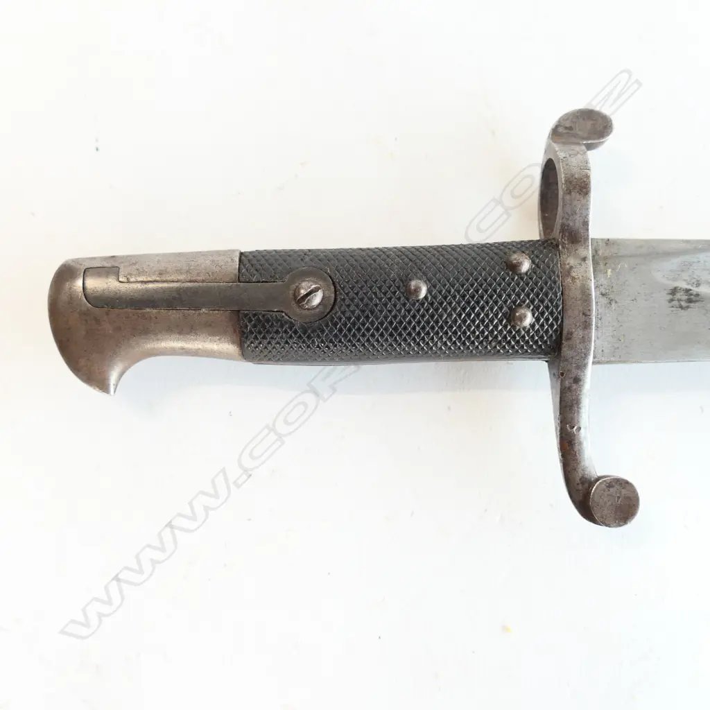 British P.1856/58 Sword Bayonet, Yataghan blade with Kirschbaum, Solingen logo, good knurled leather grips complete with steel scabbard with original finish. Image 1++