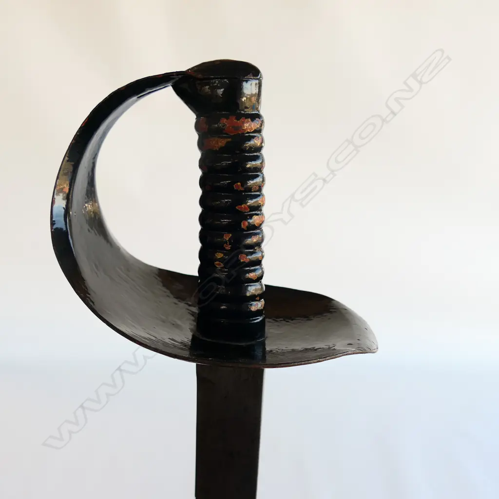 An 1845 Pattern Navy Cutlass. 730mm long, single edged blade with spear point, cleaned, Image 1++