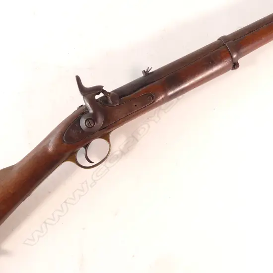 Enfield Pattern 1856 Saddle Ring Carbine Musket. Lock marked 1858 Tower  and Crown over VR, smooth bored for the Goldfield escorts in Otago.