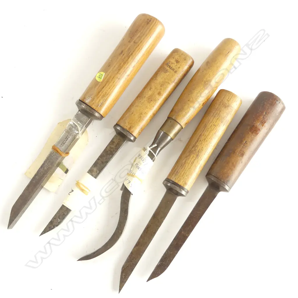 A set of five Mortice chisels Image 1++